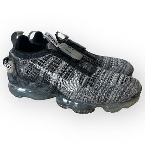Nike Dark Grey FlyEase Flyknit VaporMax Running Sneaker US 8